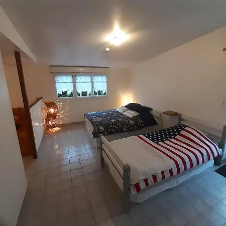 Le Cezembre La Taniere Moidrey