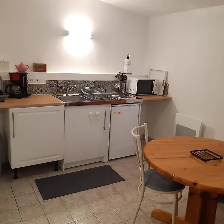 3 Places- Mont-saint-michel La Taniere Le Cezembre *