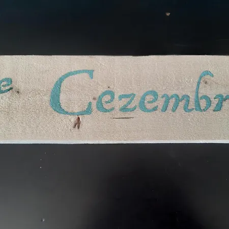 Le Cezembre La Taniere Appartement